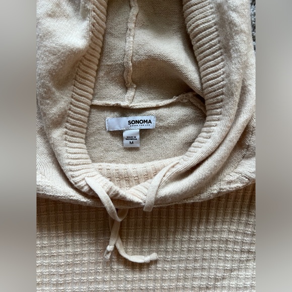 Sonoma sweater with hood - Picture 4 of 5